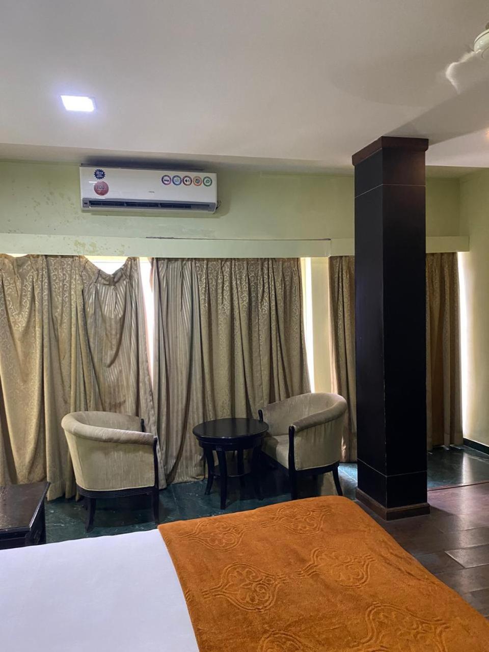 Hotel Skylark ناغبور المظهر الخارجي الصورة