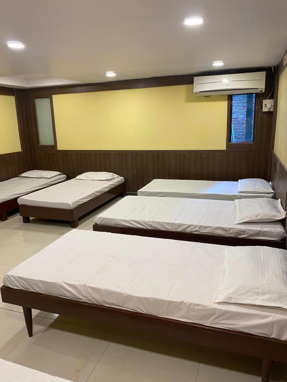 Hotel Skylark ناغبور المظهر الخارجي الصورة