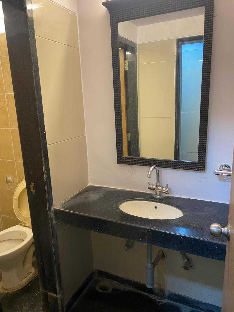 Hotel Skylark ناغبور المظهر الخارجي الصورة